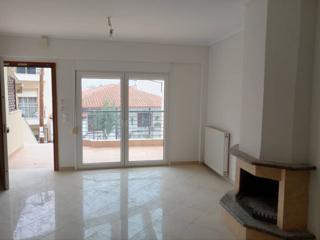 Σαλόνι και είσοδος