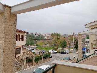 Θέα από το μπαλκόνι σαλονιού