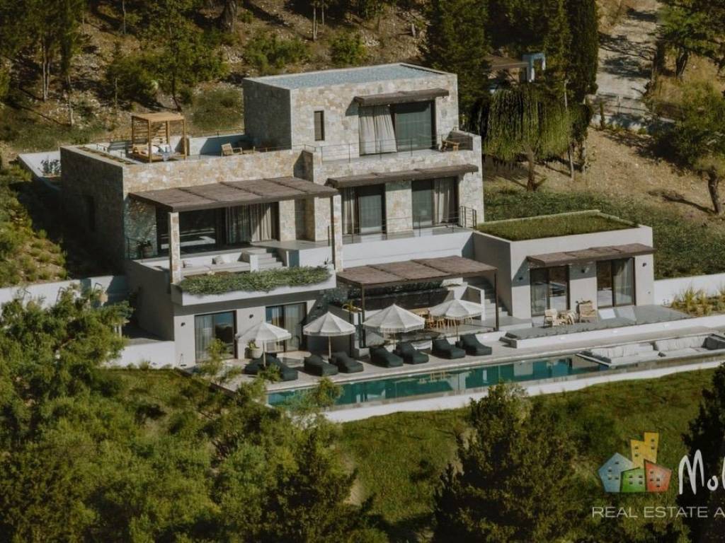 Εξωτερικοι χώροι