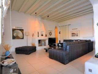 160sqm villa is located on 2,000sqm plot facing the sea.