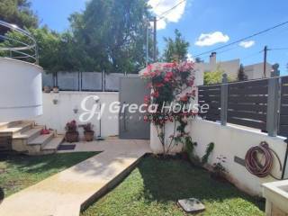 Impressive detached house for sale in Kifissia Adames