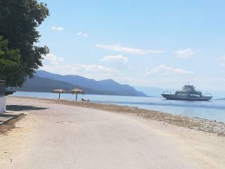 300μ από το λιμάνι