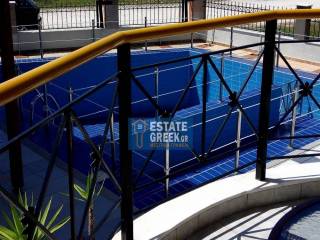 ★ DECADES ★ Fully furnished ★ POOL 38sqm ★