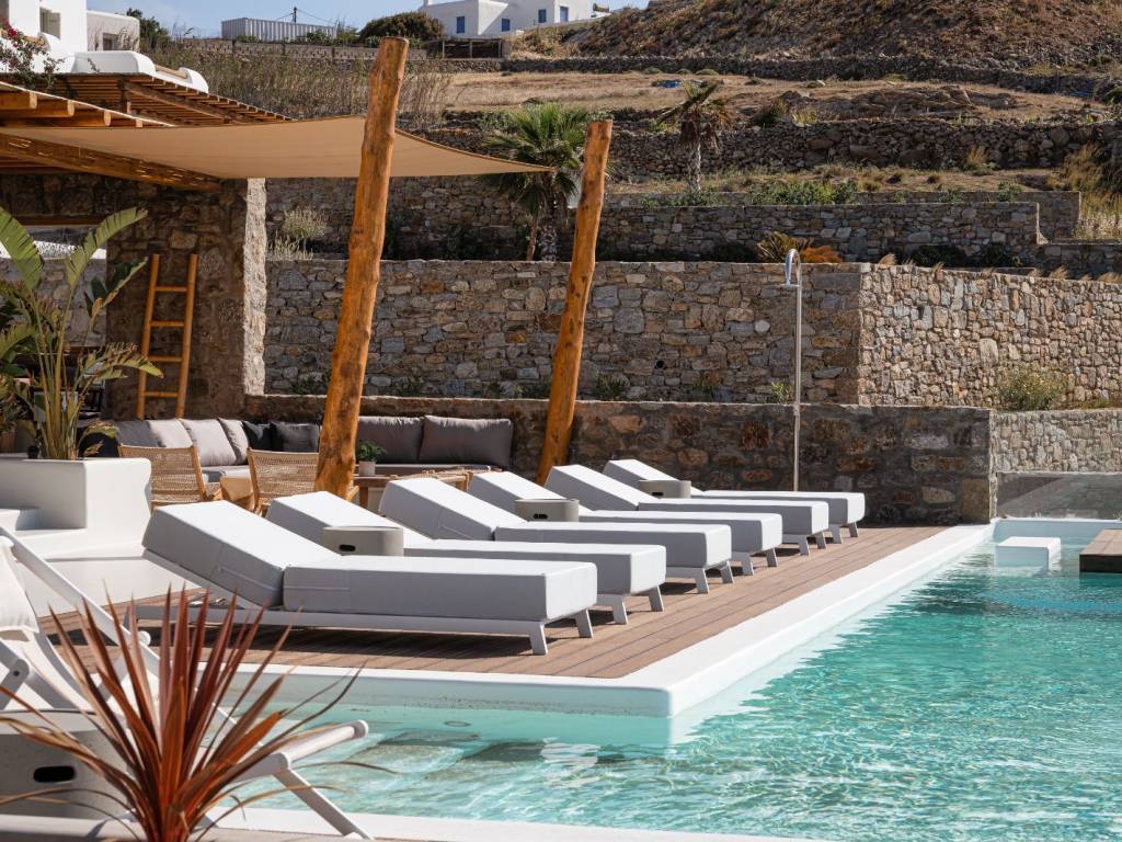 Villa for sale in Mykonos By Mesogios Group