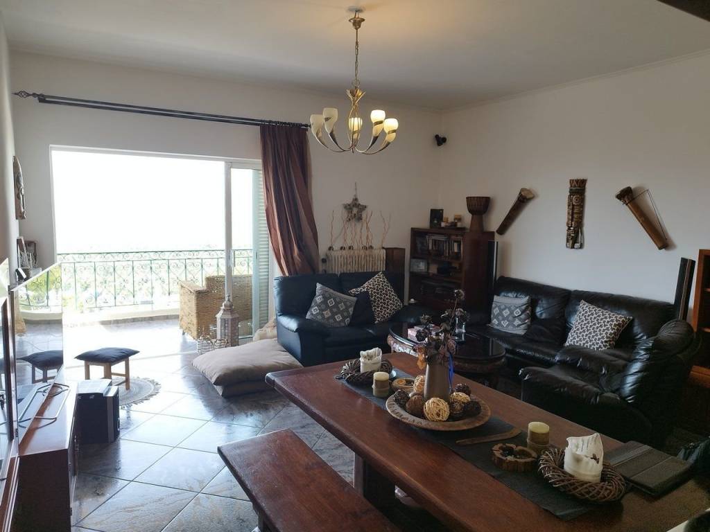 Ευρυχωρία και πολυτέλεια.