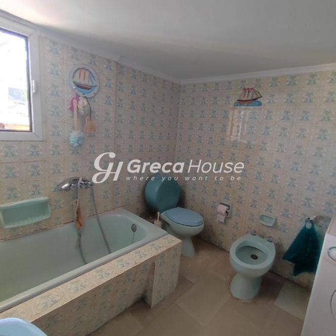 3 Bedroom Apartment for Sale in Athens Ampelokipoi