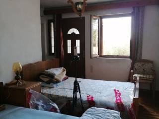 Η δεύτερη κρεβατοκάμαρα του διαμερίσματος.