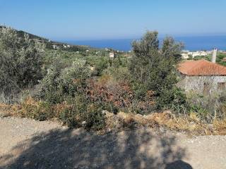 1 από τα πιο αξιόλογα οικόπεδα που εκπροσωπεί το γραφείο μας