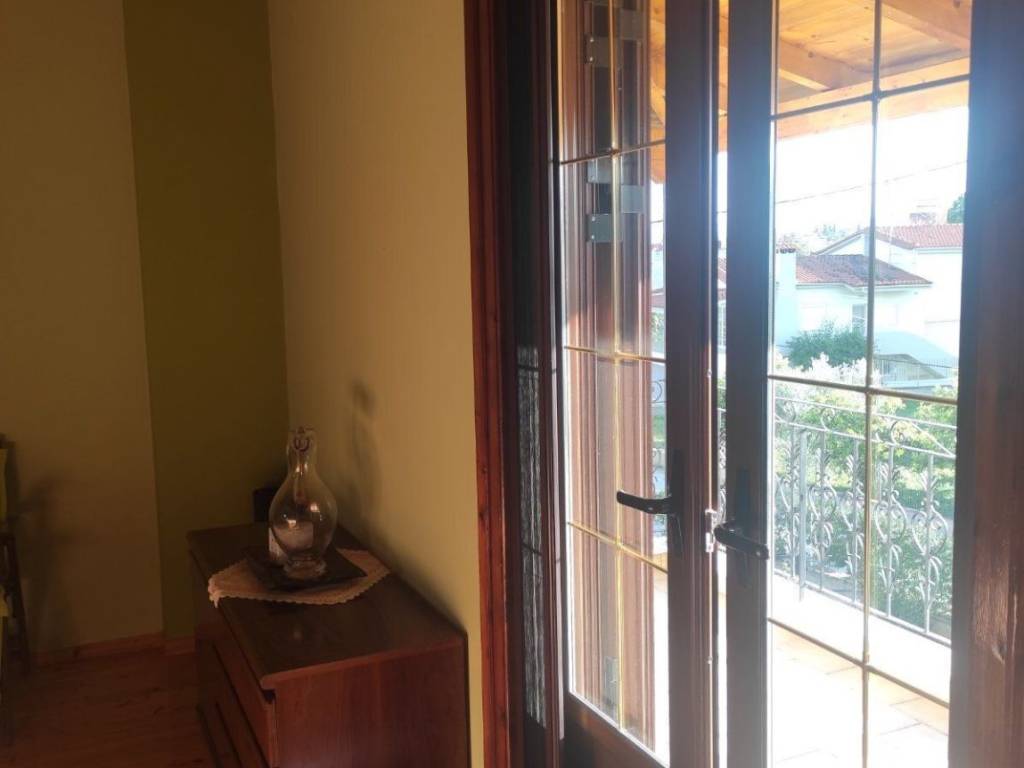 μπαλκονόπορτα υπνοδωματίου