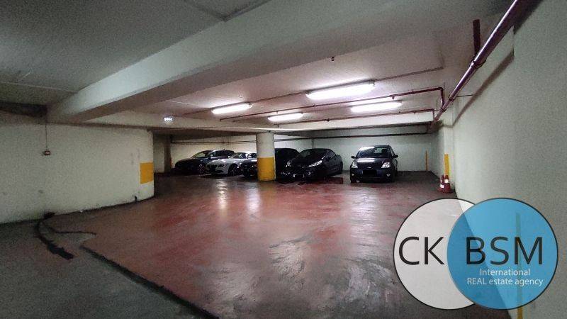 Υπόγειο πάρκινγκ / Underground parking