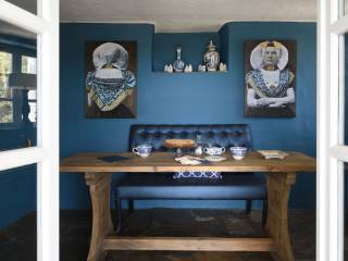 The guesthouse dining room: colour makes you happy!