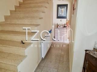 Εσωτερική σκάλα