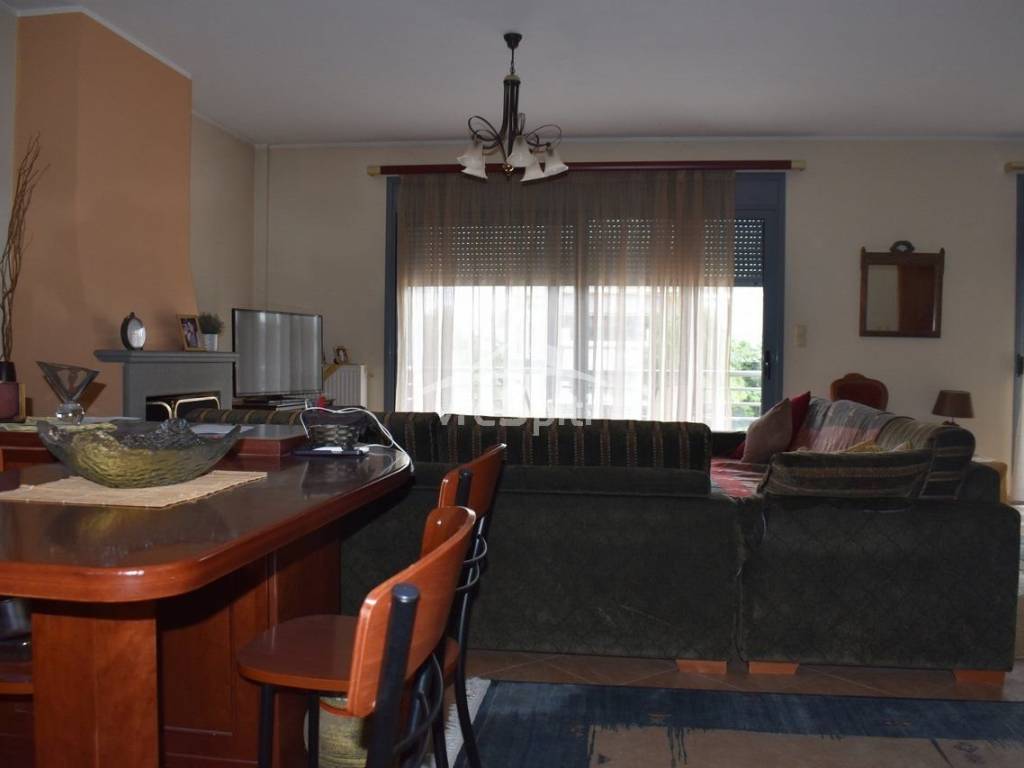 ΕΣΩΤΕΡΙΚΟΣ ΧΩΡΟΣ ΜΟΝΟΚΑΤΟΙΚΙΑΣ