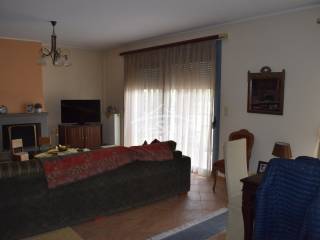 ΕΣΩΤΕΡΙΚΟΣ ΧΩΡΟΣ ΜΟΝΟΚΑΤΟΙΚΙΑΣ