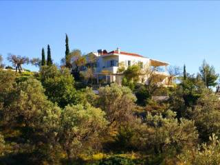 spectacular villa for sale in Porto Heli