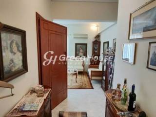 Residential building for sale in Dafni