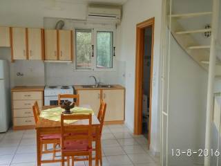 ΚΟΥΖΙΝΑ ΜΕ ΟΛΑ ΤΑ ΗΛΕΚΤΡΙΚΑ ΕΙΔΗ