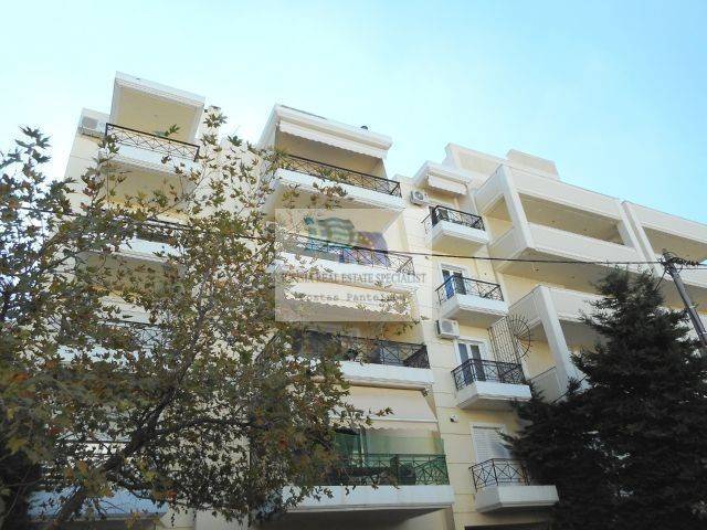 OUTSIDE VIEW OF THE APARTMENT BUILDING