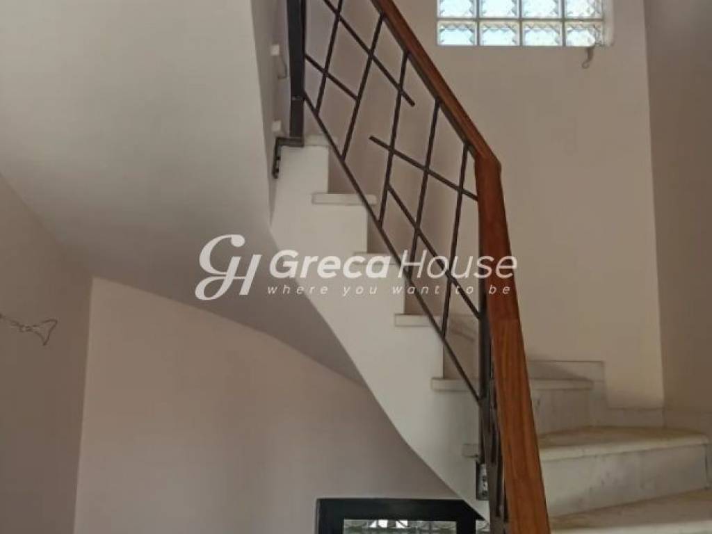 Villa with sea view for rent in Palaia Fokaia