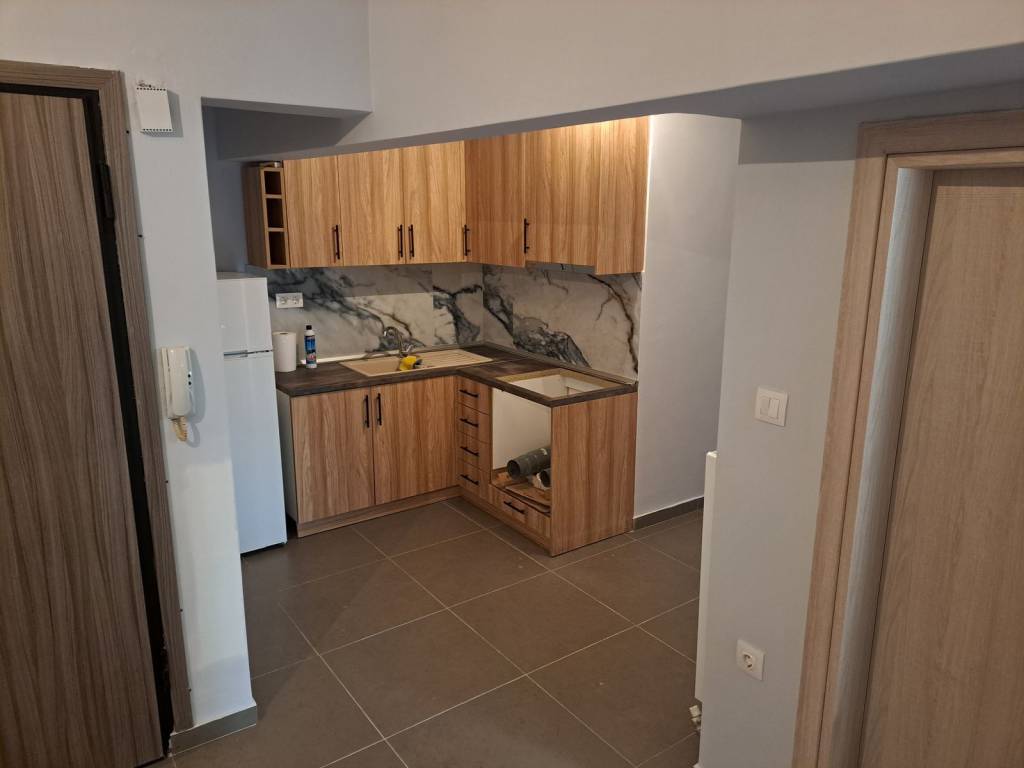 Σαλοκουζίνα