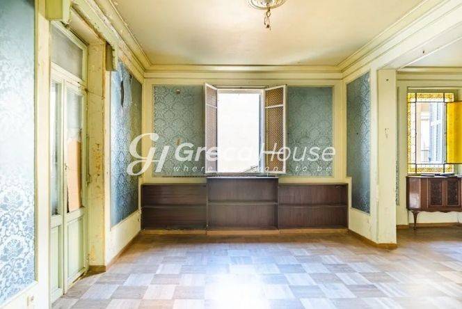Residential building for sale in Athens Exarchia