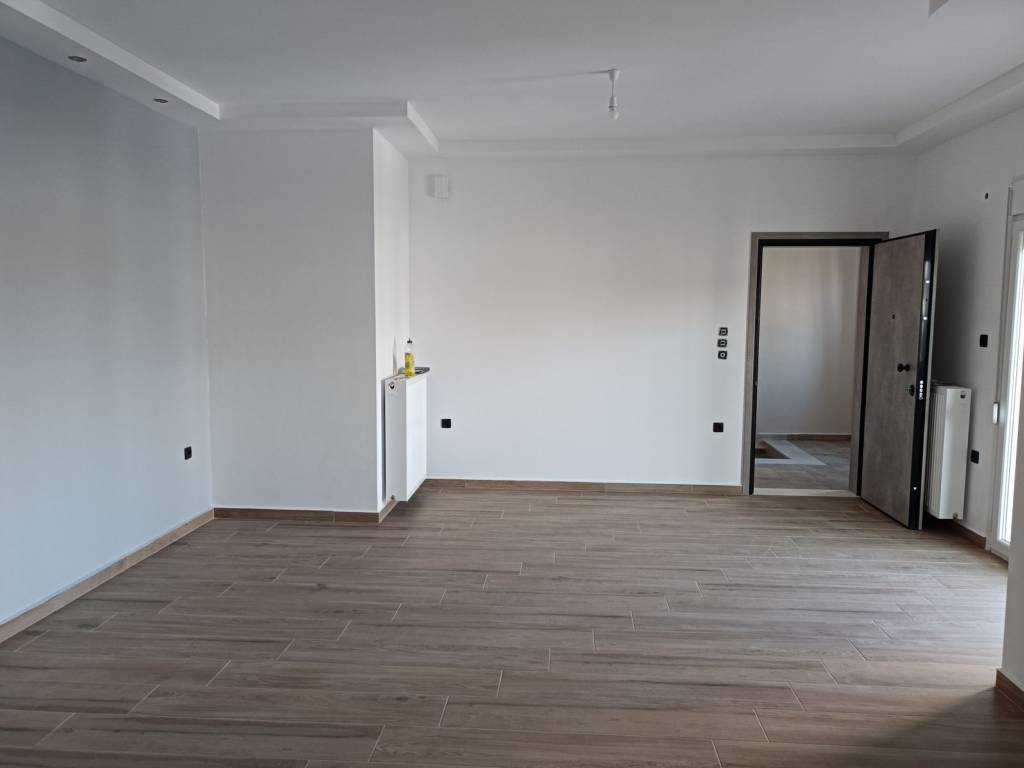 σαλόνι-τραπεζαρία