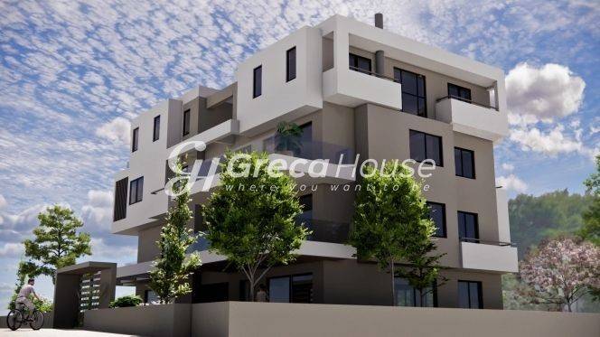 Private garden maisonette for sale in Melissia