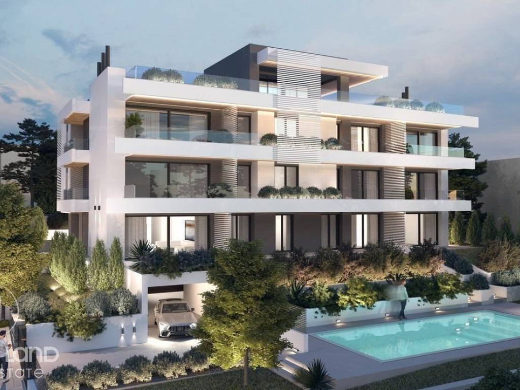 Forumland Real Estate, Εξωτερική Όψη