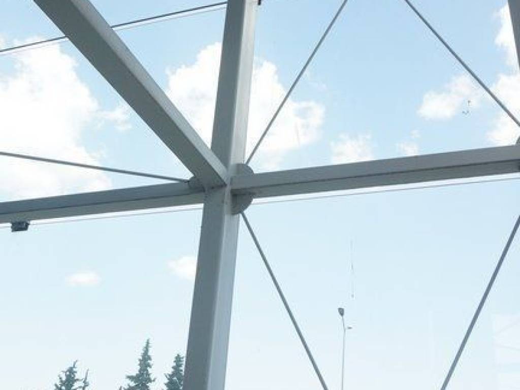 Forumland Real Estate, Επαγγελματικό κτίριο 1.570τ.μ.