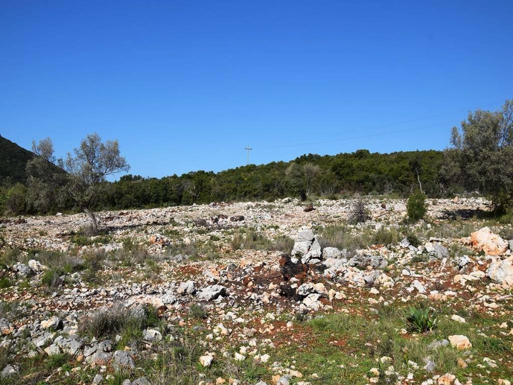 ΑΓΡΟΤΕΜΑΧΙΟ