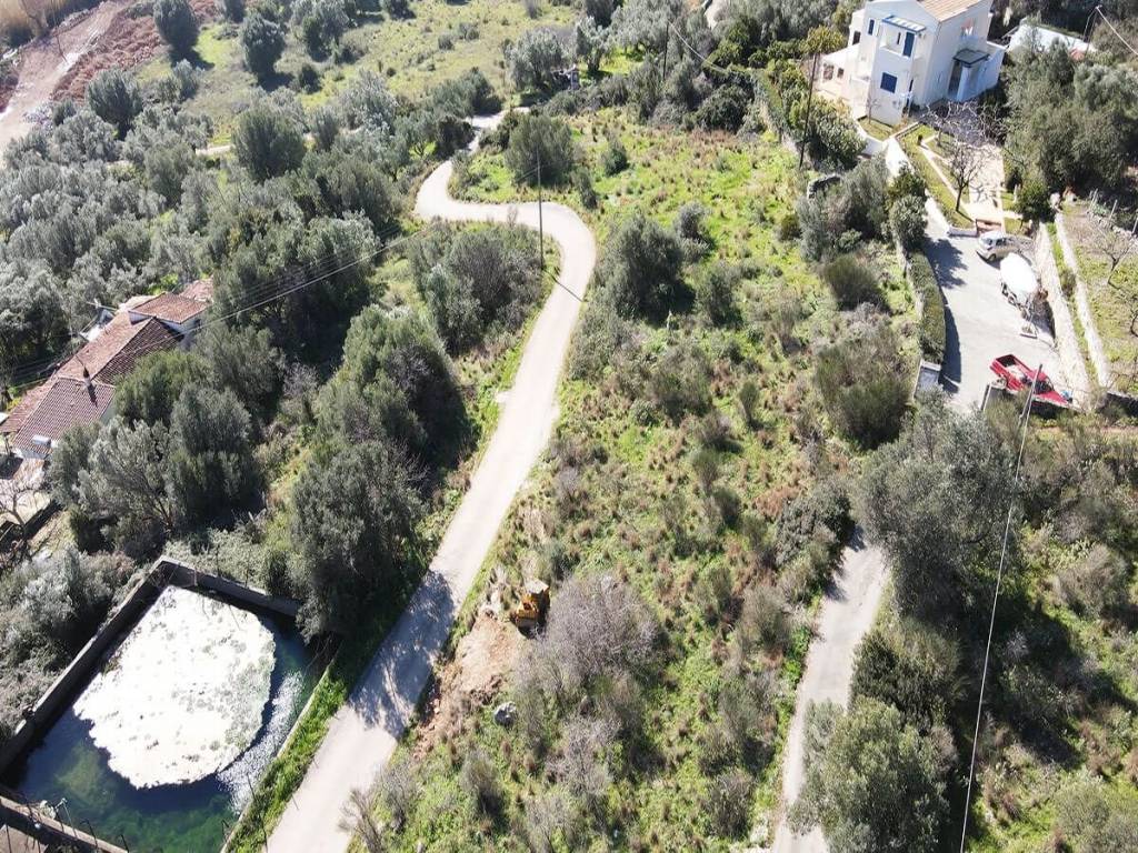 Το αγροτεμάχιο από ψηλά