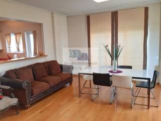 DINING AREA - OPEN PLAN KITCHEN