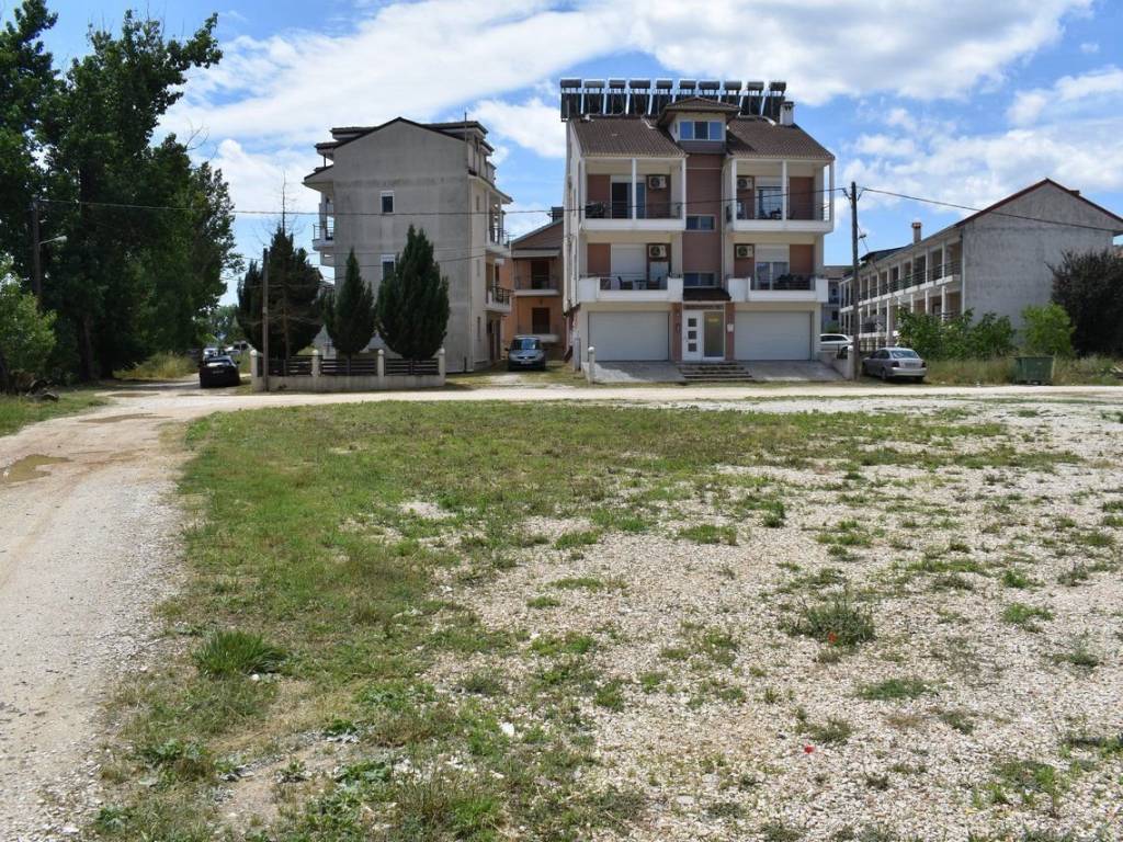 ΑΠΟΨΗ ΟΙΚΟΠΕΔΟΥ