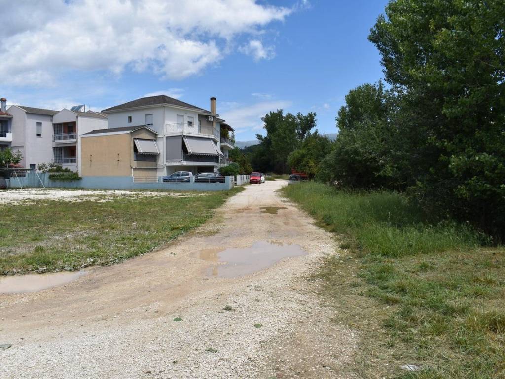 ΑΠΟΨΗ ΟΙΚΟΠΕΔΟΥ