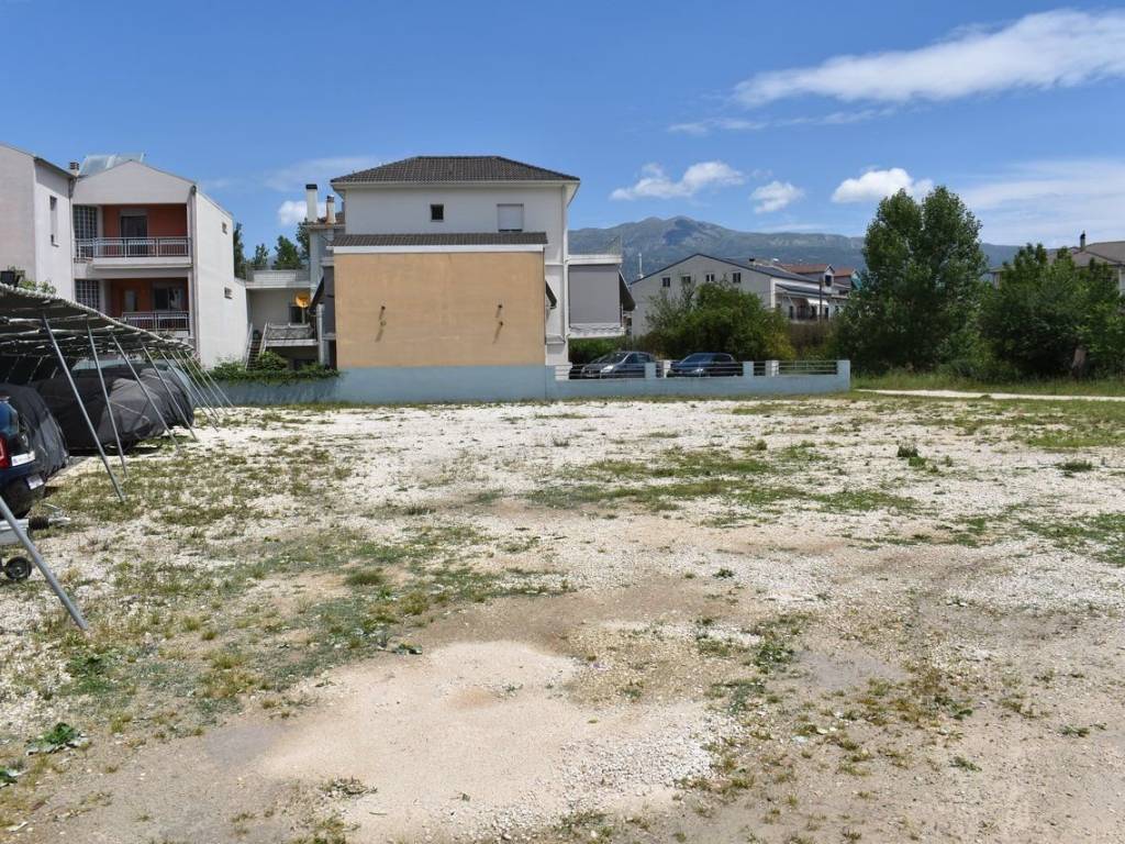 ΑΠΟΨΗ ΟΙΚΟΠΕΔΟΥ