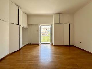 fokionos_negri_residential_apartment_for_sale