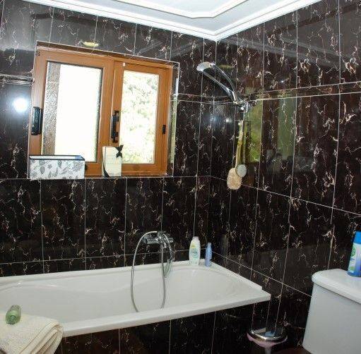 μπάνιο - bathroom