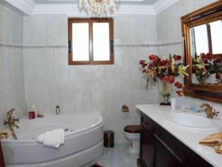 μπάνιο - bathroom