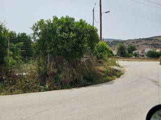 Plot of land within a settlement in the Municipality of Argo