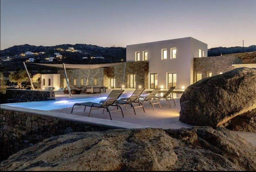 Magnificent villa in Elia