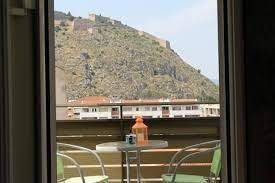 Γκαρσονιέρα προς ενοικίαση στο κέντρο του Ναυπλίου