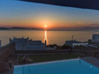 villa in Aleomandra Mykonos