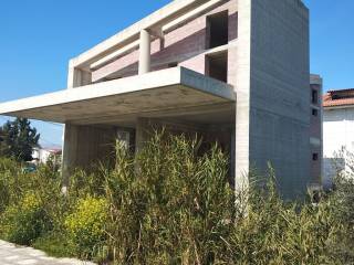 Incomplete building in a central spot of Nafplion.