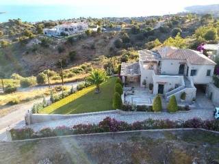 Detached house 200 sq.m.