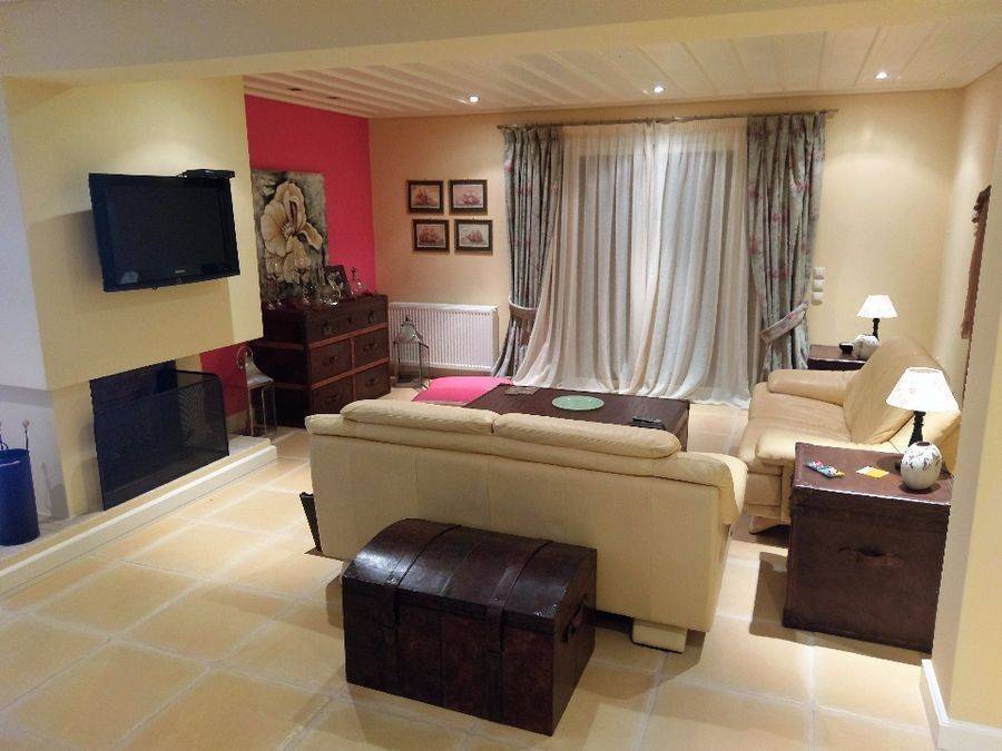 Detached house 200 sq.m.