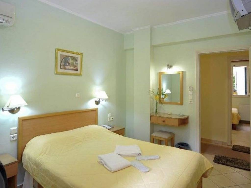 Hotel for sale in Argos by Mesogios Group