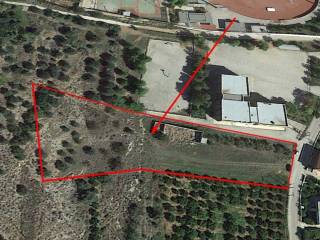 In the city of Argos plot total area of 3892 sq.m.