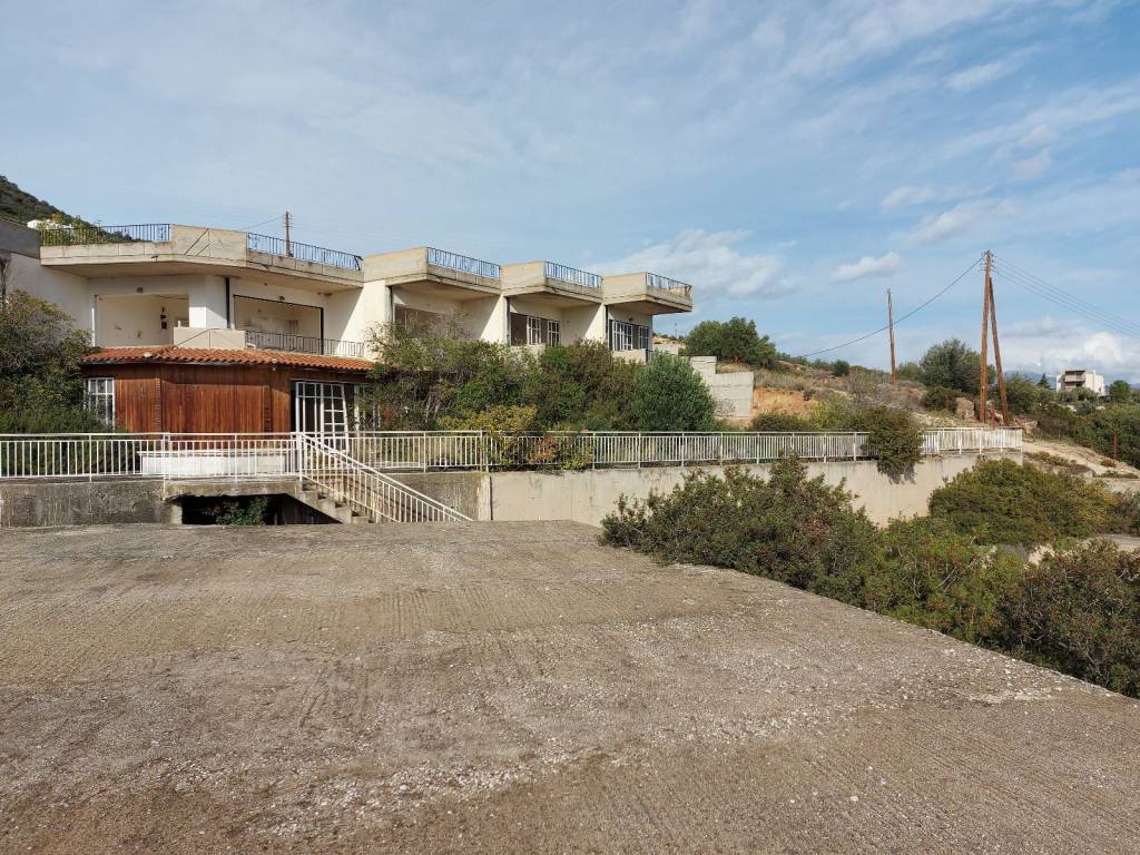 for sale a hotel unit consisting of 26 rooms with panoramic