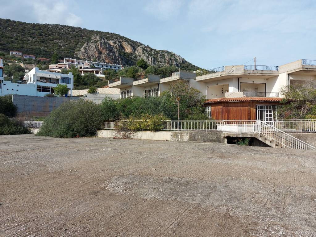 for sale a hotel unit consisting of 26 rooms with panoramic