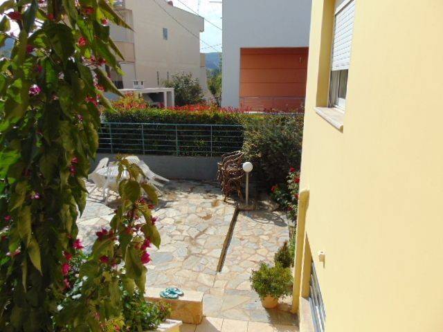 for sell villa new construction, total area 360t.m. on a pl